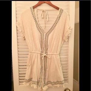 Cream romper